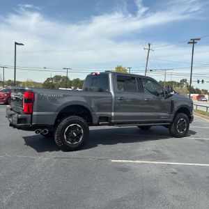 FORD F-350 SUPER DUTY PLATINUM - 10