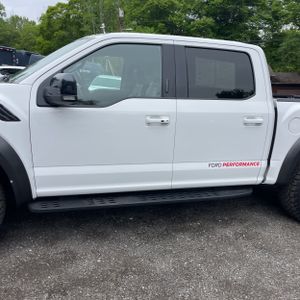 FORD F150 RAPTOR - 4