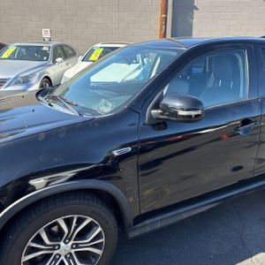 MITSUBISHI OUTLANDER SPORT 2.4 SE - 2