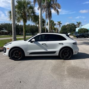 صورة 3 لـ 2022 Porsche MACAN GTS