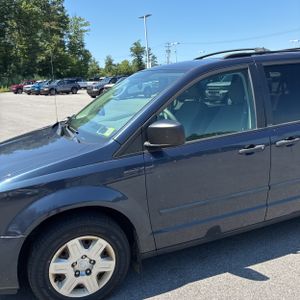 2008 Dodge GRAND CARAVAN SE — фото 2
