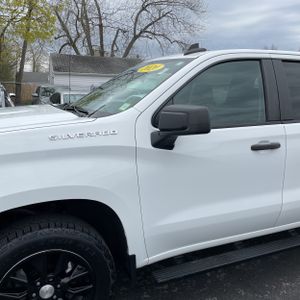 CHEVROLET SILVERADO 1500 CUSTOM - 2