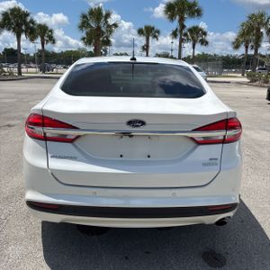 FORD FUSION SE - 7