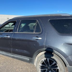 FORD EXPLORER PLATINUM - 6