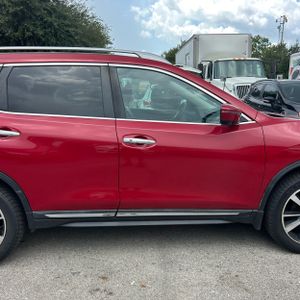2017 Nissan ROGUE SL 照片 11