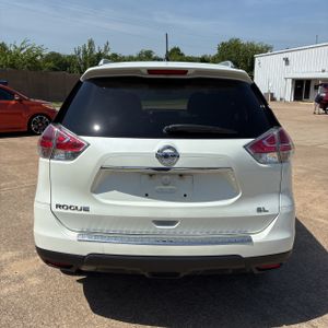 2015 Nissan ROGUE SL 照片 7