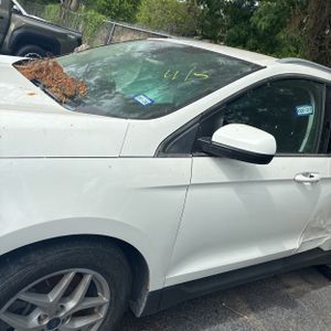 FORD EDGE SEL - 2