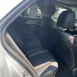 2025 Mercedes-BENZ GLE — миниатюра 34
