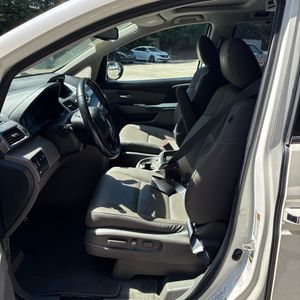 2017 Honda ODYSSEY EX-L photo 31