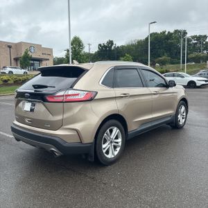 FORD EDGE SEL - 8