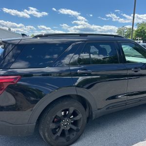 FORD EXPLORER ST - 9