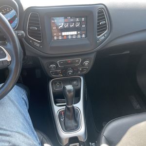 2018 JEEP COMPASS LATITUDE — миниатюра 36