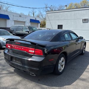 DODGE CHARGER SE - 8