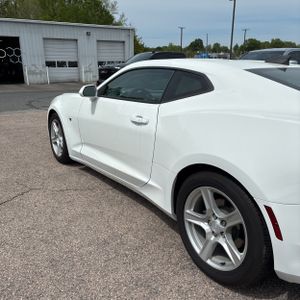 CHEVROLET CAMARO LT - 5