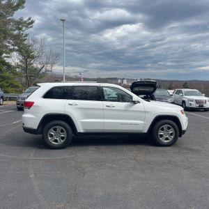 JEEP GRAND CHEROKEE LAREDO - 6