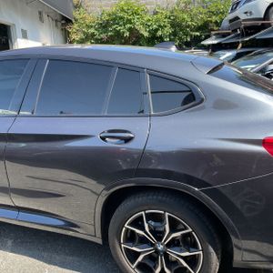 صورة 5 لـ 2022 BMW X4 M40I