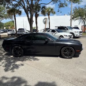DODGE CHALLENGER R/T PLUS - 10