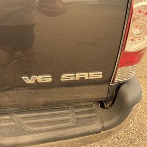 2015 Toyota TACOMA V6 — миниатюра 23