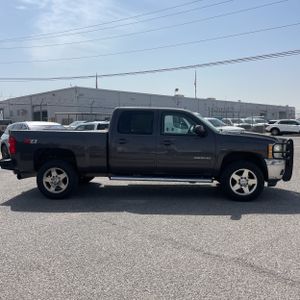 2011 Chevrolet SILVERADO 2500HD LTZ — фото 10