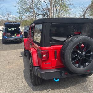 JEEP WRANGLER SAHARA 4XE - 5