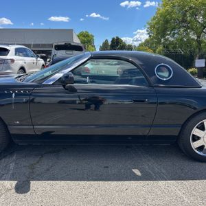 FORD THUNDERBIRD DELUXE - 4