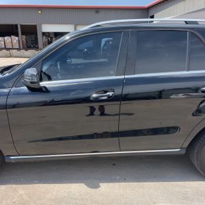 2016 Mercedes-BENZ GLE photo 4