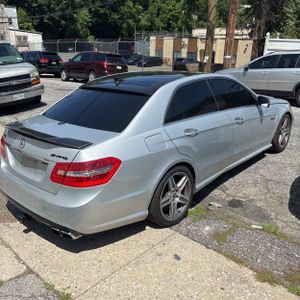 2010 Mercedes-BENZ E-CLASS AMG 照片 7