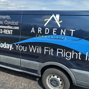 FORD TRANSIT 150 - 6