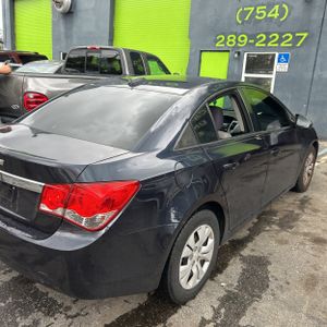 CHEVROLET CRUZE LS AUTO - 9