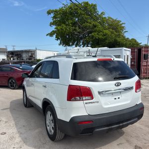2013 KIA SORENTO LX — фото 4