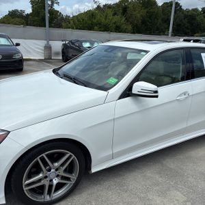 صورة 2 لـ 2016 Mercedes-BENZ E-CLASS