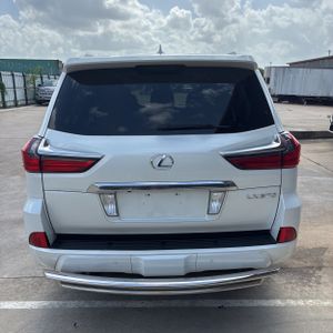 2017 Lexus LX 570 BASE 照片 7
