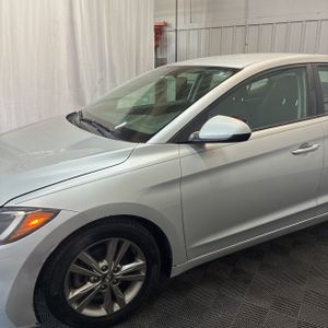2018 Hyundai ELANTRA SEL — фото 2