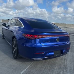 MERCEDES-BENZ EQS - 5