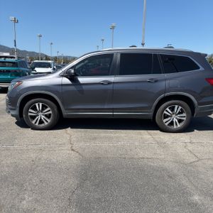 HONDA PILOT EX - 3