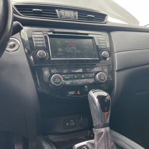 صورة مصغرة 35 لـ 2018 Nissan ROGUE SV