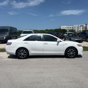 2011 Toyota CAMRY HYBRID BASE photo 10