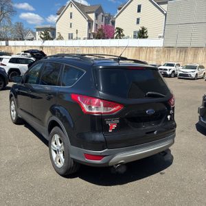 FORD ESCAPE SE - 5