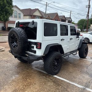 JEEP WRANGLER UNLIMITED SAHARA - 8