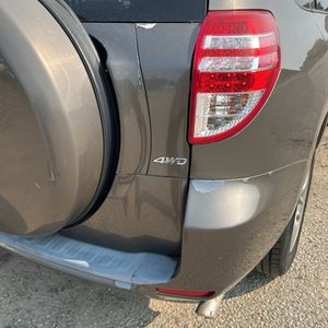 صورة مصغرة 56 لـ 2011 Toyota RAV4 BASE