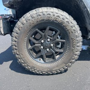 2024 JEEP WRANGLER WILLYS — миниатюра 17