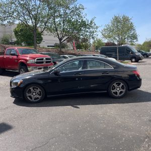 MERCEDES-BENZ CLA - 3