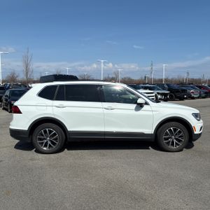 VOLKSWAGEN TIGUAN SE 4MOTION - 10