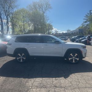JEEP GRAND CHEROKEE L LIMITED - 10