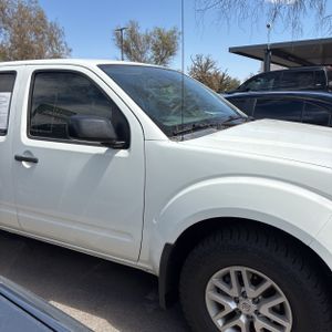 صورة 9 لـ 2020 Nissan FRONTIER SV