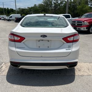 FORD FUSION SE - 7