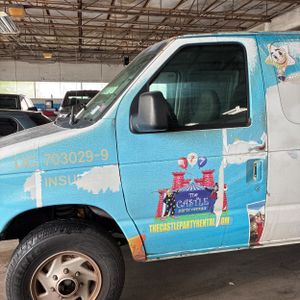 FORD E-350 SUPER DUTY RECREATIONAL - 2