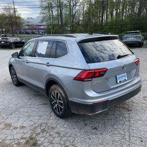 VOLKSWAGEN TIGUAN SE - 5