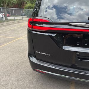 2025 Chrysler PACIFICA SELECT thumbnail 23