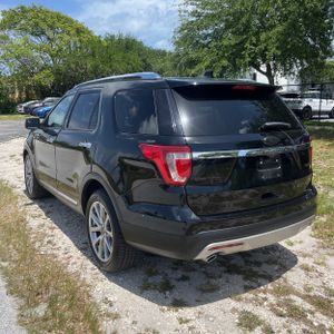 FORD EXPLORER LIMITED - 5